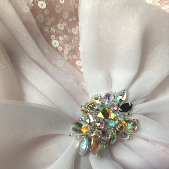 Prom Dress. - Picture 5 of 8